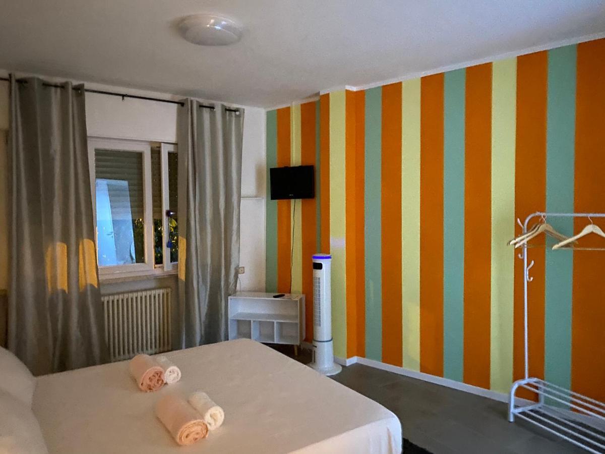 Michelangelo House Bed & Breakfast เตรนโต ภายนอก รูปภาพ