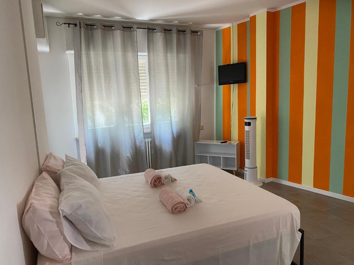 Michelangelo House Bed & Breakfast เตรนโต ภายนอก รูปภาพ