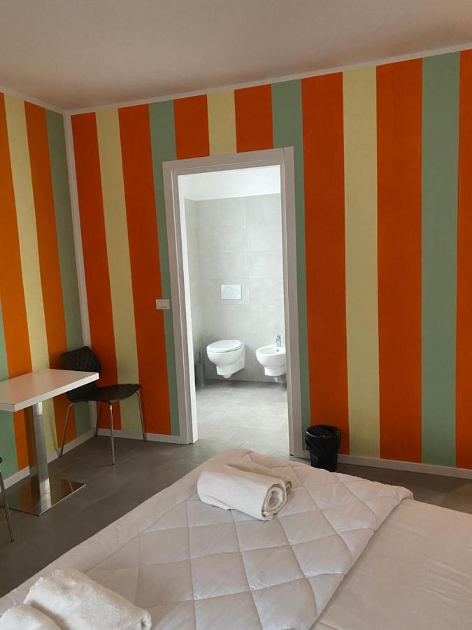 Michelangelo House Bed & Breakfast เตรนโต ภายนอก รูปภาพ